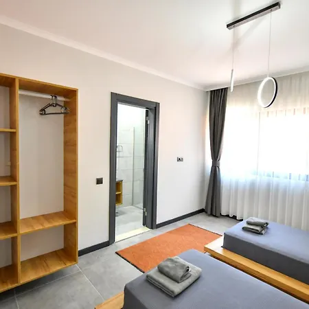 Mamon Luxury Life Villa *